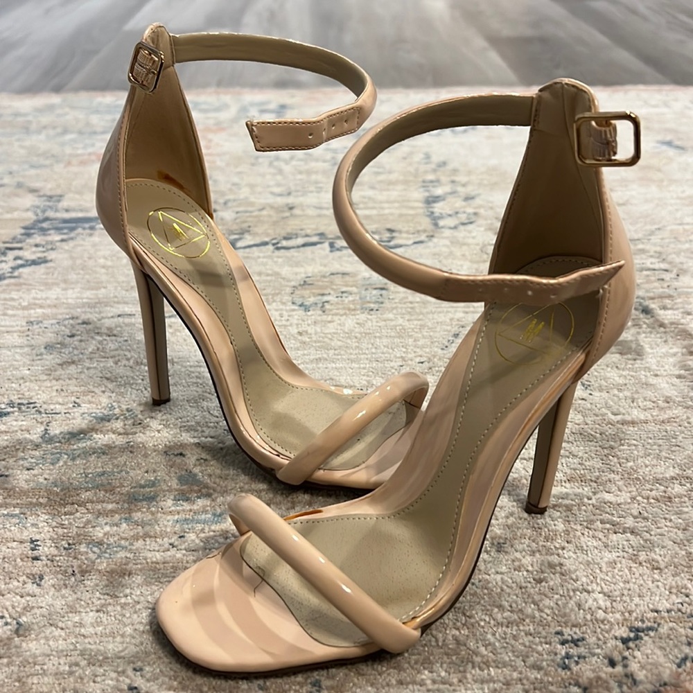 Cream l Heels